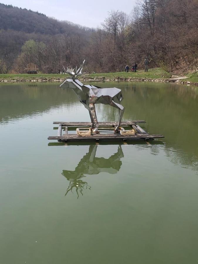 Tourist Center Momina Krepost Hotell Veliko Tărnovo Exteriör bild