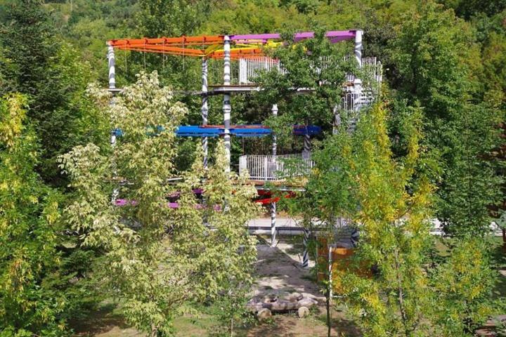 Tourist Center Momina Krepost Hotell Veliko Tărnovo Exteriör bild
